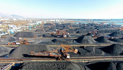 【财经24小时】中国考虑增加从美国进口煤炭 个税改革今年有望进入立法程序